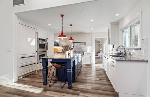 Santa Rosa House | Private 1+ acre, Bocce, New Heated Pool & Hot Tub