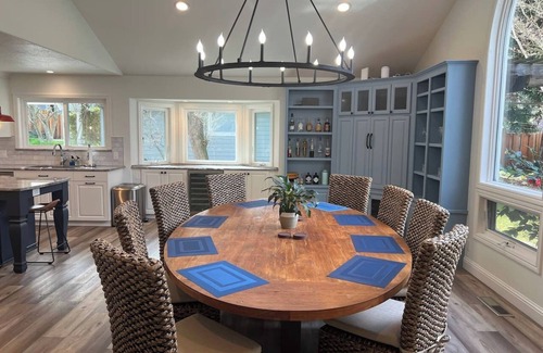 Santa Rosa House | Private 1+ acre, Bocce, New Heated Pool & Hot Tub