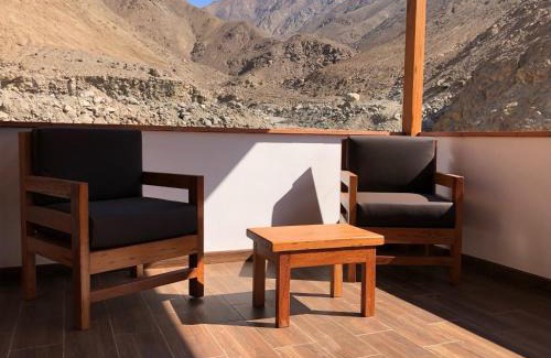 Calango Apartment | Private 1 bedroom and 1 bathroom apartment with private entrance and private terrace and free Wi-Fi