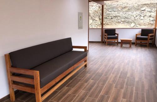 Calango Apartment | Private 1 bedroom and 1 bathroom apartment with private entrance and private terrace and free Wi-Fi