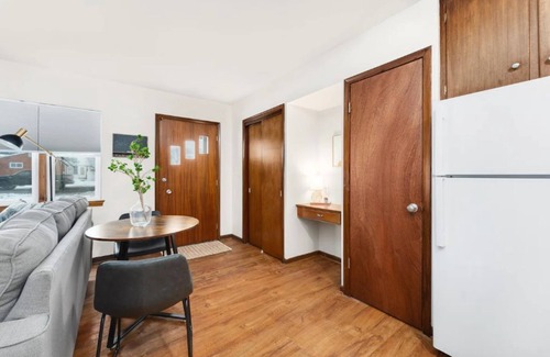 Riverview Apartment | Private 1 bedroom apartment in Riverview