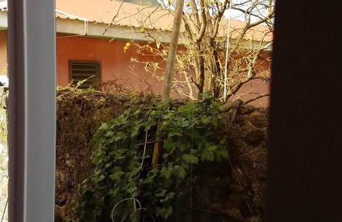 Soufriere House | Private 1 bedroom, modern self contained cottage in the heart of Soufriere