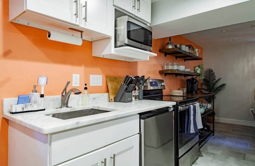 Manor Park Apartment | Private 1-BR/DC Residential-Style Stay/Parking