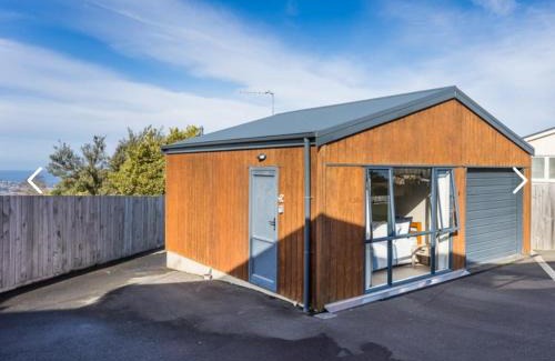 Dunedin Apartment | Private 1 br mini house