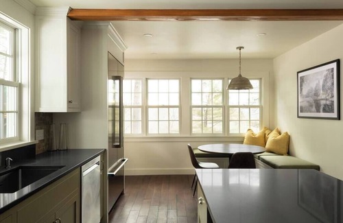 Tuftonboro House | Private 10BR Estate on 60 Acres, Sleeps 20, Trails, Pond, Chef-Ready Kitchen