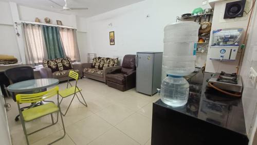 Phase 1 Apartment | Private 1BHK Flat in Blue Ridge Township