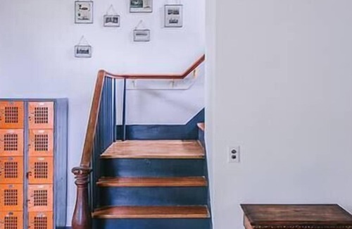 New Bedford Apartment | Private 1BR Apartment in Historic Mansion Near Ferry