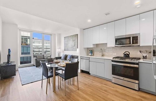 White Plains Apartment | Private 1BR Apt | Parking | Gym & Pool | White Plains