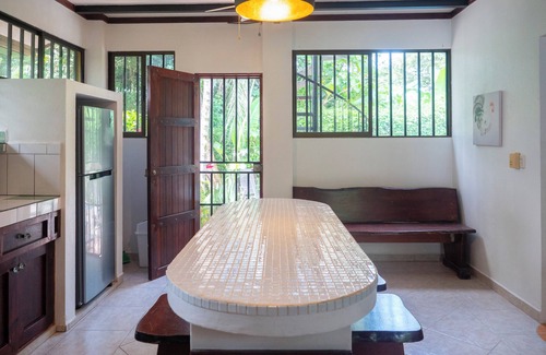 Ojochal House | Private 2 bedroom home close to the beach