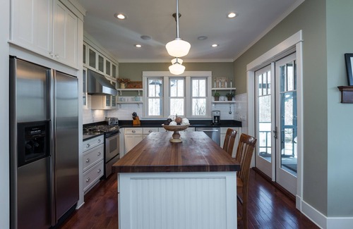 South Haven House | Private 20 acres near Lake Michigan, with your own private fishing pond.