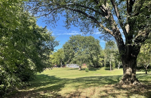 Louisburg House | Private 3 Acre Bungalow