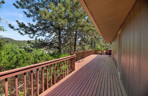 Rapid City House | Private 3 bedroom, 2 bathroom Charming Getaway!