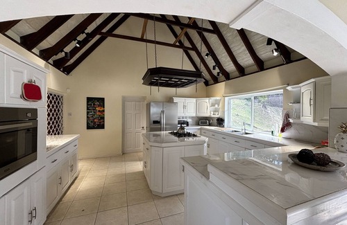 Cap Estate Villa | Private 3 Bedroom Villa, w/large pool & 3 minute walk to the beach!