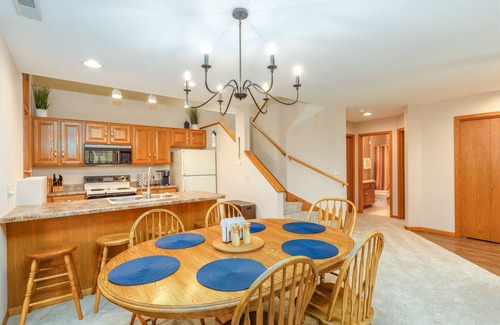 The Galena Territory House | Private 3BR/2BA Territory Home Nestled in the Trees