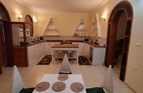 Luxor Villa | Private 4 bed villa with pool, overlooks Nile , 10mins from Kings Valley