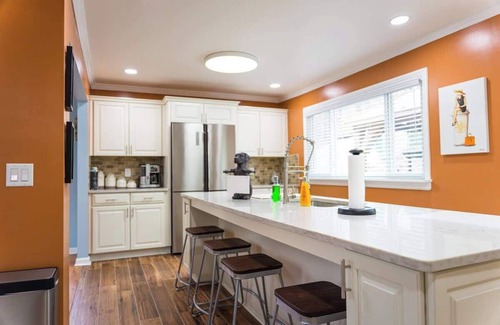 Cave Spring House | Private 5 Bedroom House Nestled in Heart of Town