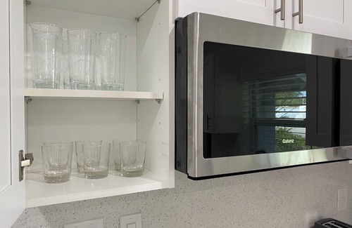 Royal Poinciana Apartment | Private Access Full Size Studio Close to Hollywood Beach