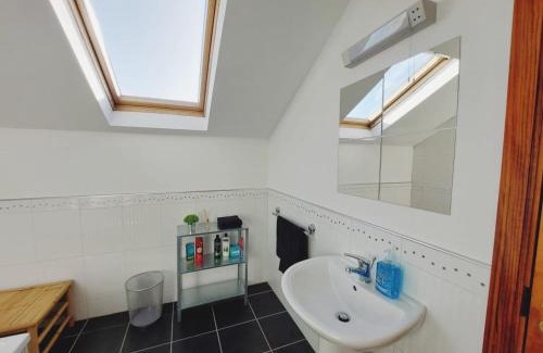 Roscoe House | Private accommodation in house close to Galway City