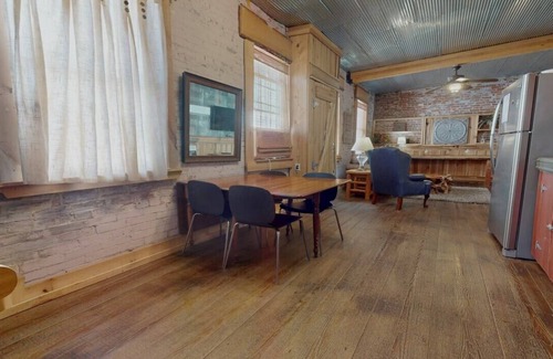 Portsmouth Apartment | Private Accomodations in Historic Boneyfiddle