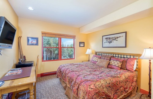 Mountain Village Hotel | Private and Clean Lock-Off Room With King Bed, Extra Amenities