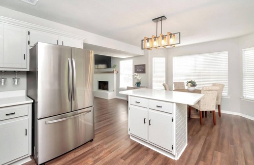 Saint Elmo House | Private and quiet home with a large back deck