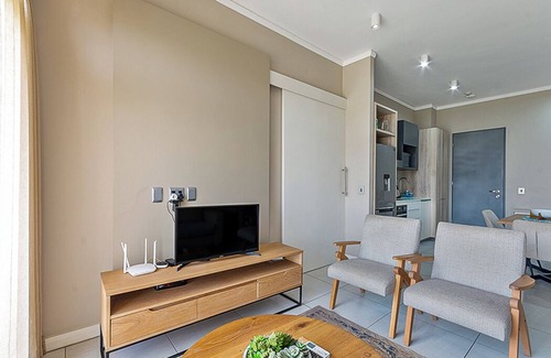 Garsfontein Apartment | Private apartment at the Capital Trilogy Hotel