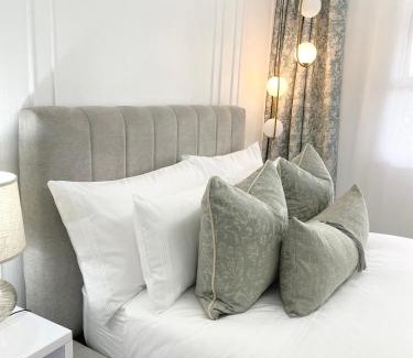 Port Edward Apartment | Private Apartment at Ocean View Villas