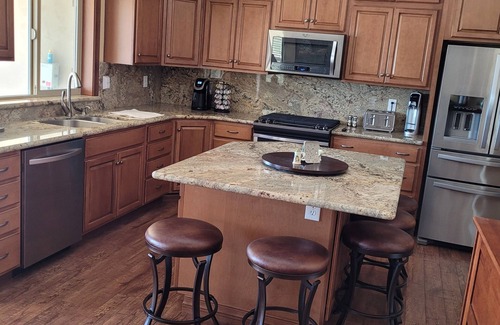 Colfax Apartment | Private apartment attached to three story hillside home
