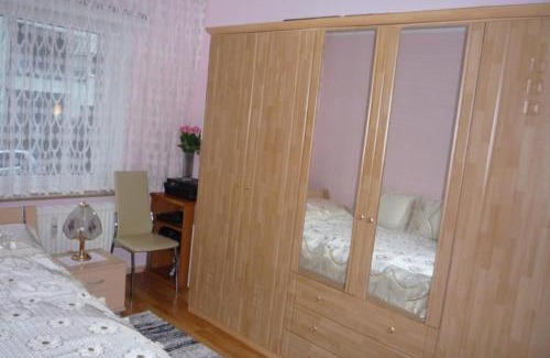 Linden-Nord Apartment | Private Apartment