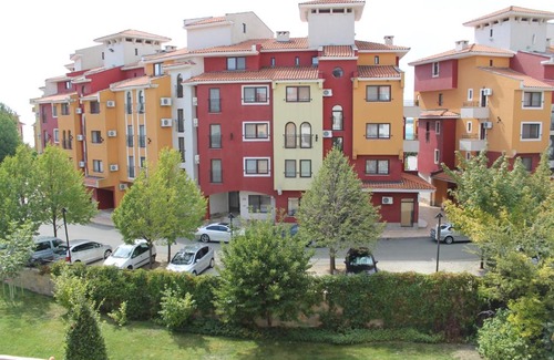 Aheloy Apartment | Private Apartment in Marina Cape