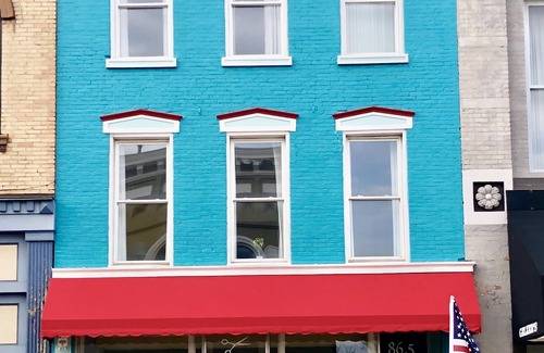 Hillsdale Apartment | Private Apartment in Historical Downtown Hillsdale