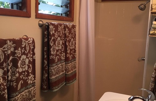 Honaunau-Napoopoo Apartment | PRIVATE Apartment Killino Coffee Farm SPECIAL RATEs Check us out