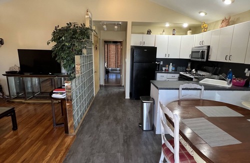 Elmont House | Private Apartment Near UBS Arena &JFK