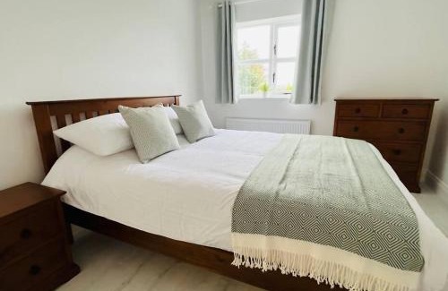Oughterard Apartment | Private apartment ONE on Lough Corrib, Oughterard