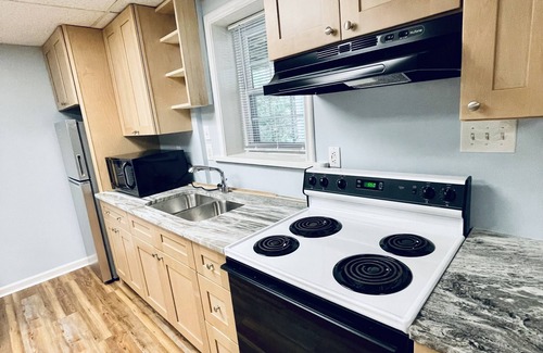 Dahlonega House | Private apartment with full kitchen, living, & bath! Lowest fees in town!
