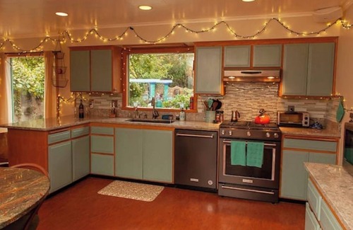 Marietta-Alderwood House | Private Artist Waterfront Estate