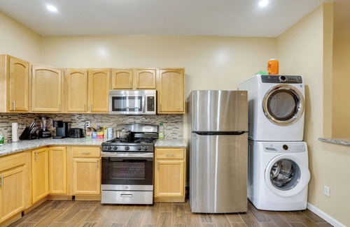 Philadelphia House | Private Backyard Jawn! Multi-Level Philly Rowhouse