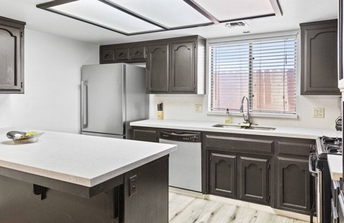 Pumpkin Center House | Private Bakersfield Retreat Near Historic Downtown