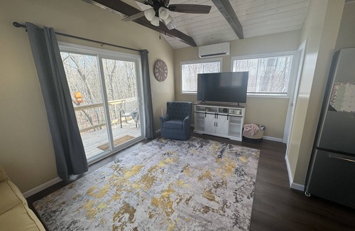 Crossville Apartment | Private Barndominium Guest House