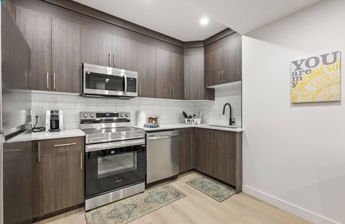 Chestermere House | Private Basement Suite Getaway