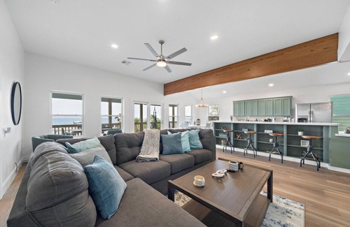 San Leon House | Private Bayfront Home w/Pool, Pier, Firepit