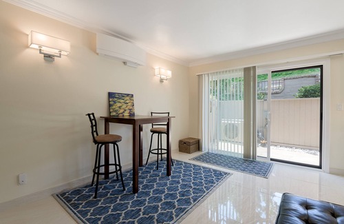 Solana Beach House | Private beach access | 4 pools | 2 hot tubs | Ocean | Del Mar race track | AC
