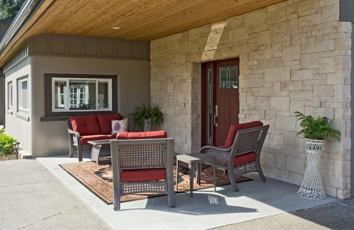 Port Angeles House | Private Beach Access, Quiet, Farm Setting, Secluded Nature Trails