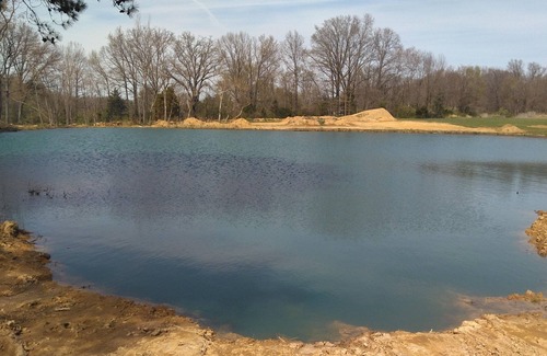 West Frankfort RV Rental | Private beach and pavilion