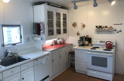 Niantic House | Private Beach Front Victorian Home