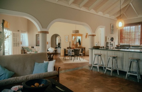 Belmont House | Private Beach Front Villa with Pool