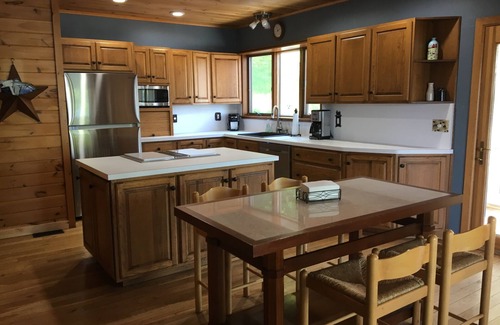 Adirondack House | Private Beach & Lakefront on beautiful Schroon Lake