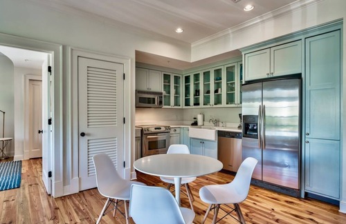 Rosemary Beach Condo | PRIVATE BEACH/POOL ACCESS-Cozy and Quaint -Steps to the Beach and Town Center