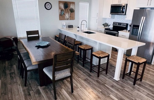 Gilchrist House | Private Beachfront Rental on Bolivar Peninsula – Clean, Quiet & Steps to Sand