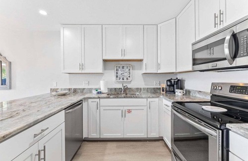 Gulf Place Condo | Private Beach Access at Gulf Place~ 3 Pools,Tennis